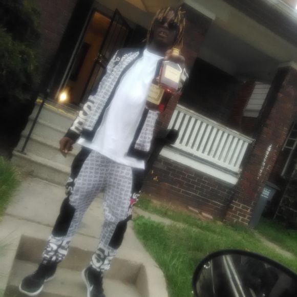 Meet your Posher, Albert - Picture 1 of 1